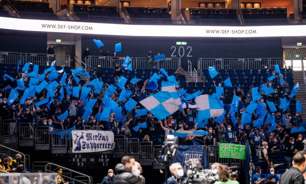 女子篮球在 女子篮球在