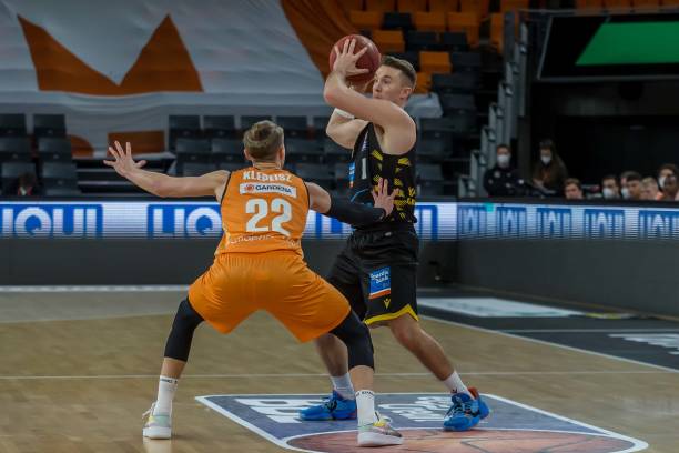 相信我们能 相信我们能