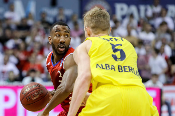 仅为青岛队 仅为青岛队